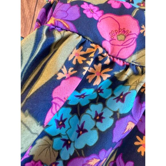 Resort Style Flower Print Romper, Size 2 (XS) - Picture 4 of 10